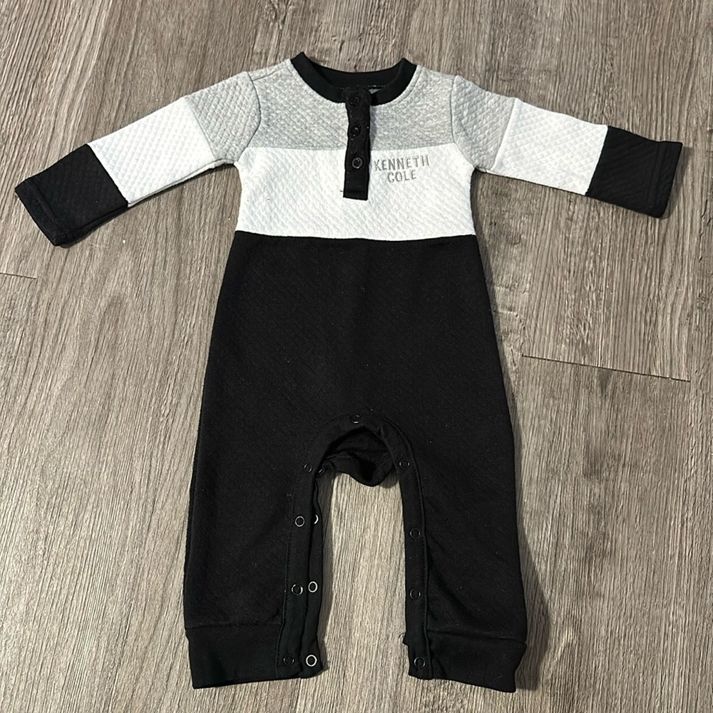 Kenneth Cole baby romper size 3-6 months.